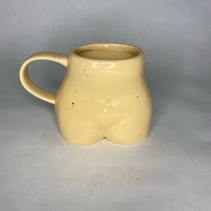 Female form coffee mug 12 oz